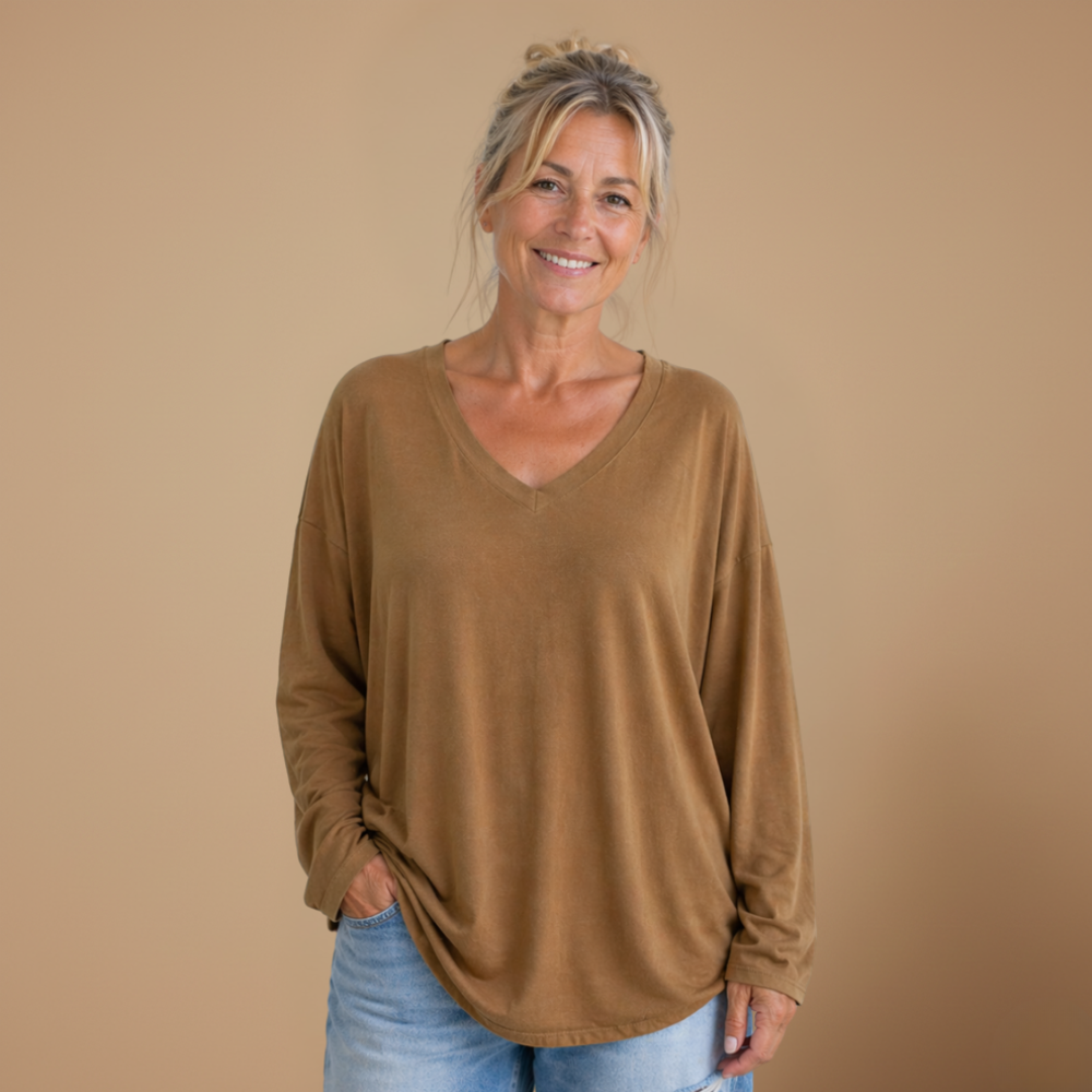 Dames blouse met V-hals en lange mouwen Jelle Jora Mode