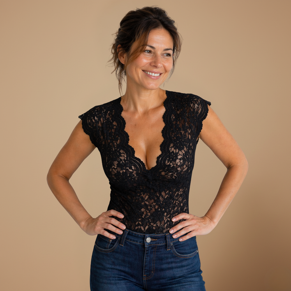 Damesblouse met kanten V-hals en korte mouwen Jelle Jora Mode