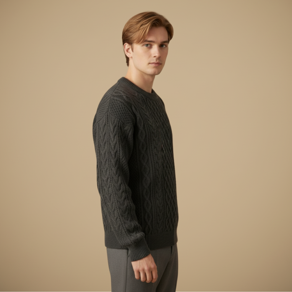 Luźny dzianinowy sweter męski z okrągłym dekoltem