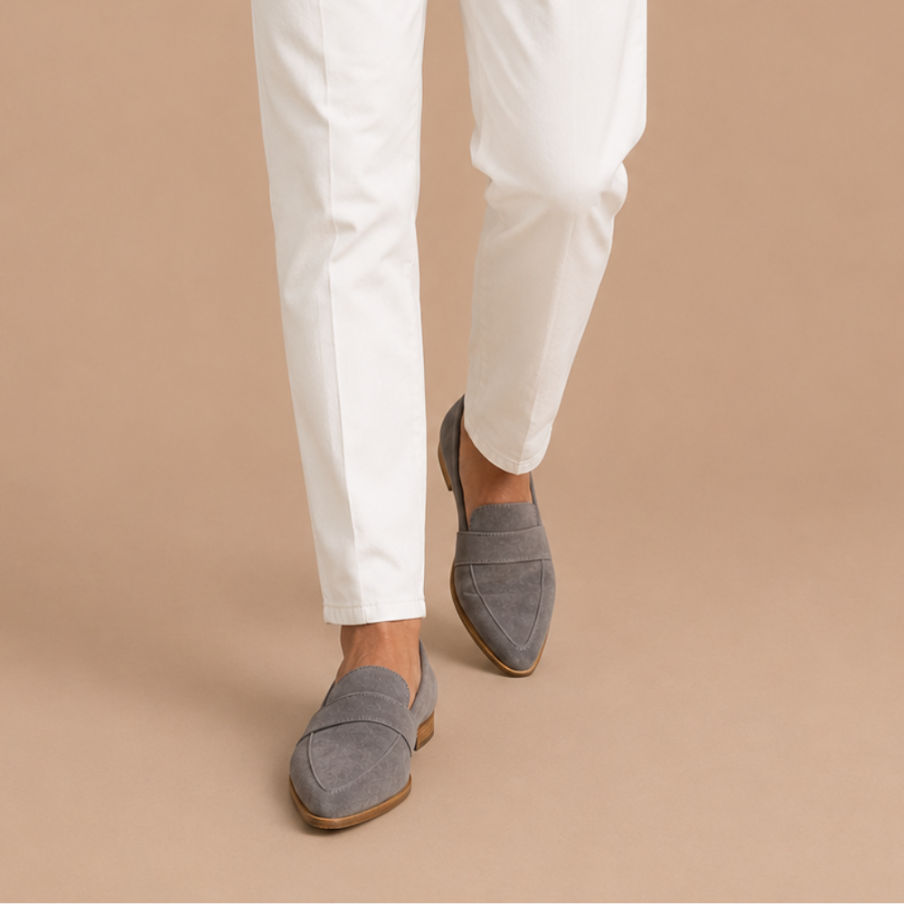 Dames casual loafers met spitse neus Jelle Jora Mode