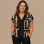 Dames casual blouse met geometrisch patroon en V-hals Jelle Jora Mode