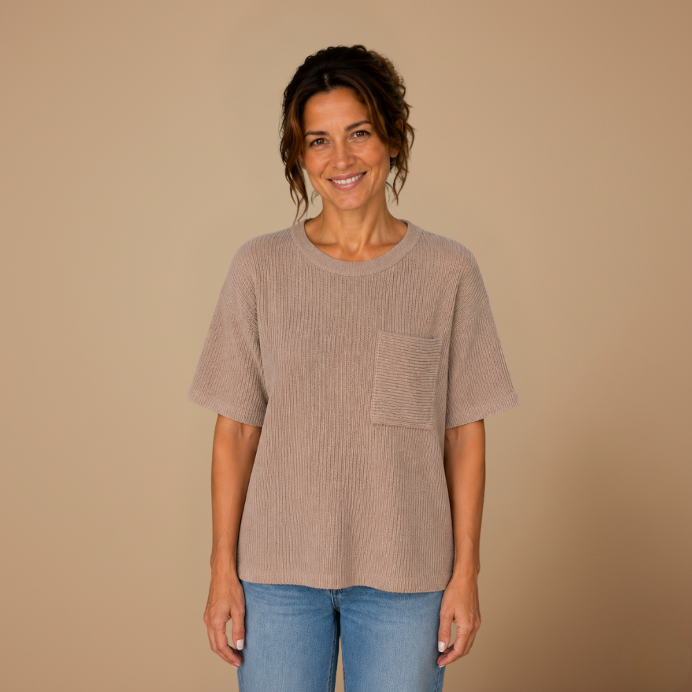 Damesblouse met ruime pasvorm en ronde hals Jelle Jora Mode