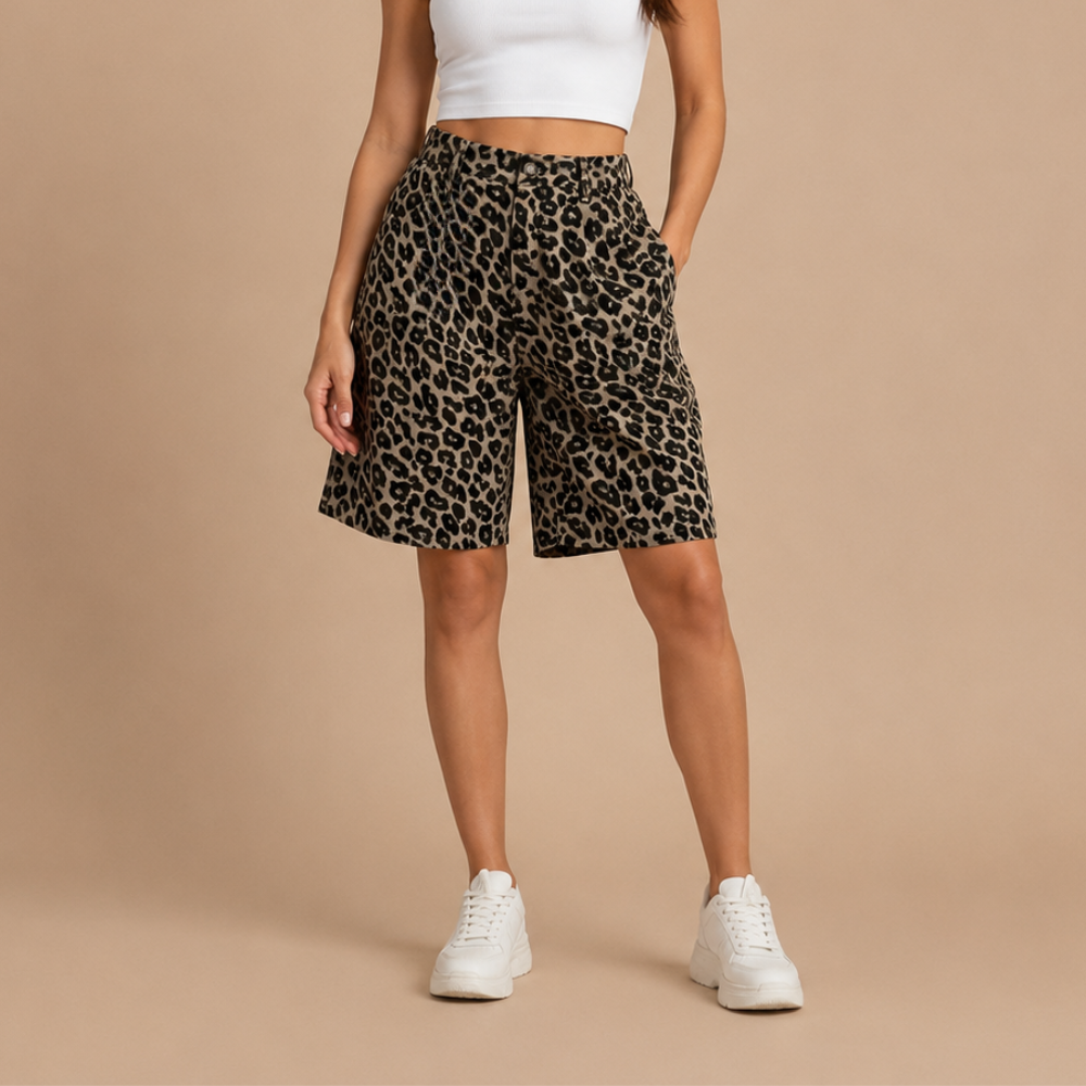Dames bermudashort met luipaardprint en hoge taille Jelle Jora Mode