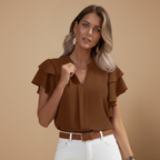 Damska bluzka z falbanami i dekoltem w serek – Stylowy letni casualowy top