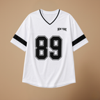 Damski T-shirt oversize z dżerseju z dekoltem w serek i numerem sportowym