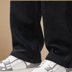 Męskie spodnie o prostym kroju w kratę typu slim fit