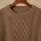Luźny dzianinowy sweter męski z okrągłym dekoltem