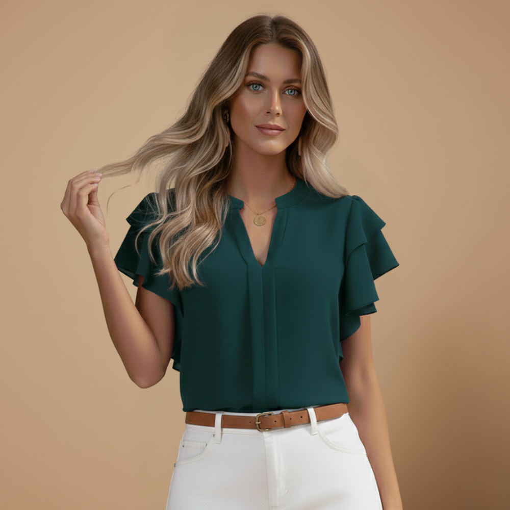 Damska bluzka z falbanami i dekoltem w serek – Stylowy letni casualowy top